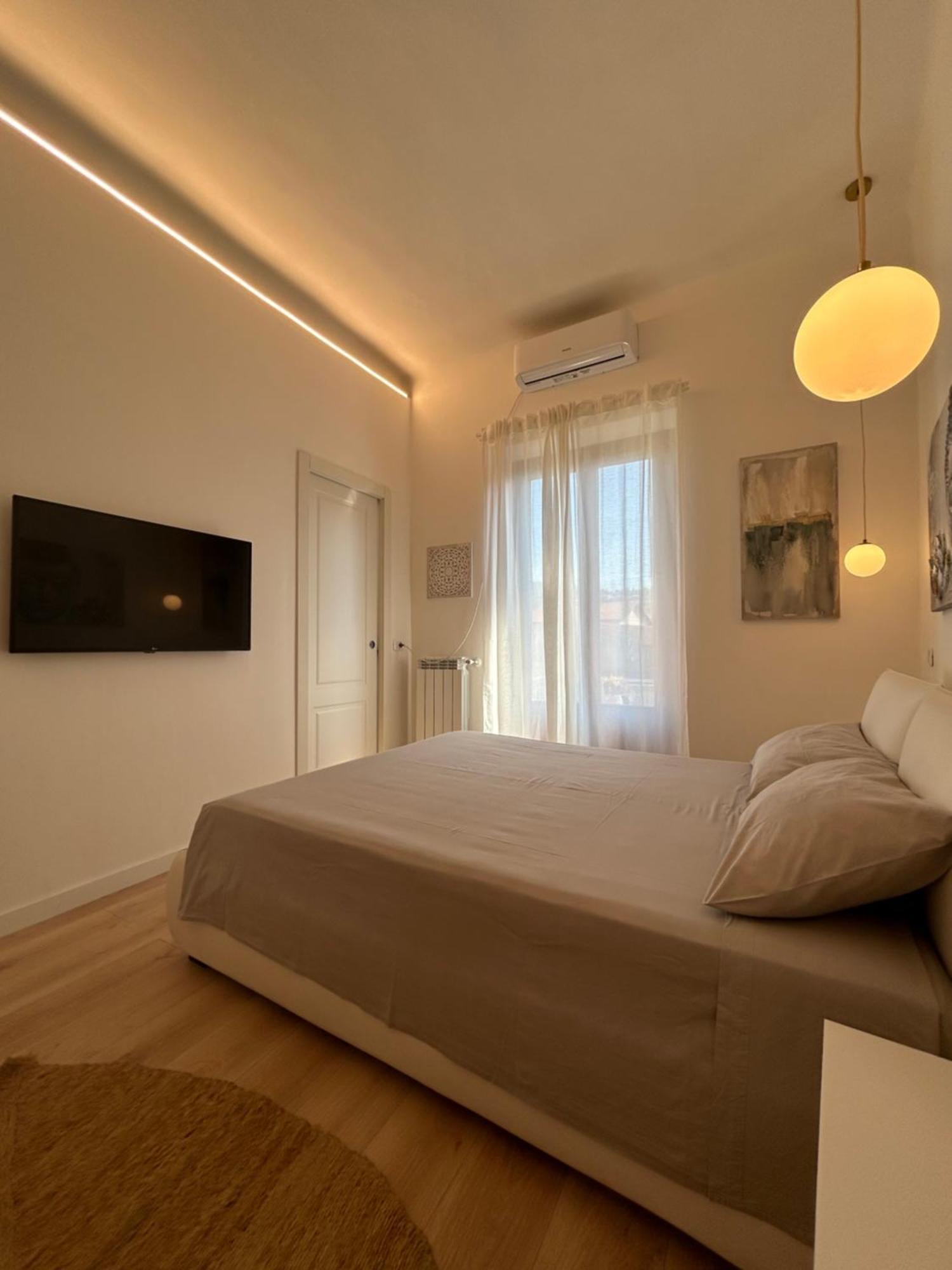 V&C Home Rental Specialist Appartamenti Fronte Lago Maggiore Germignaga 외부 사진